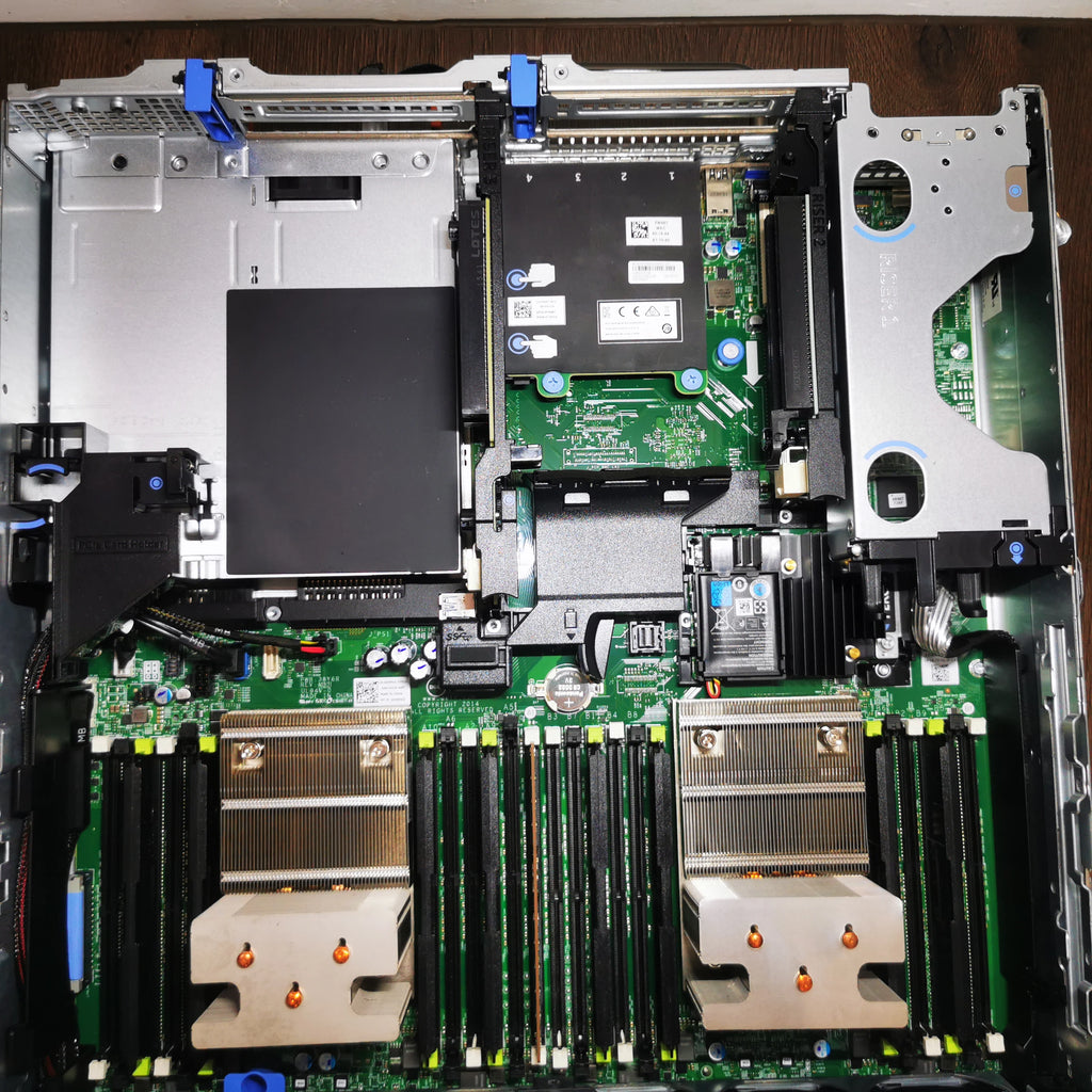 Dell R730 | 16SFF | 2680V4 | 32GB | Server